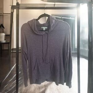 Women's AMERICAN EAGLE OUTFITTERS Purple Sweatshirt Hoodie ~‎ Size XS